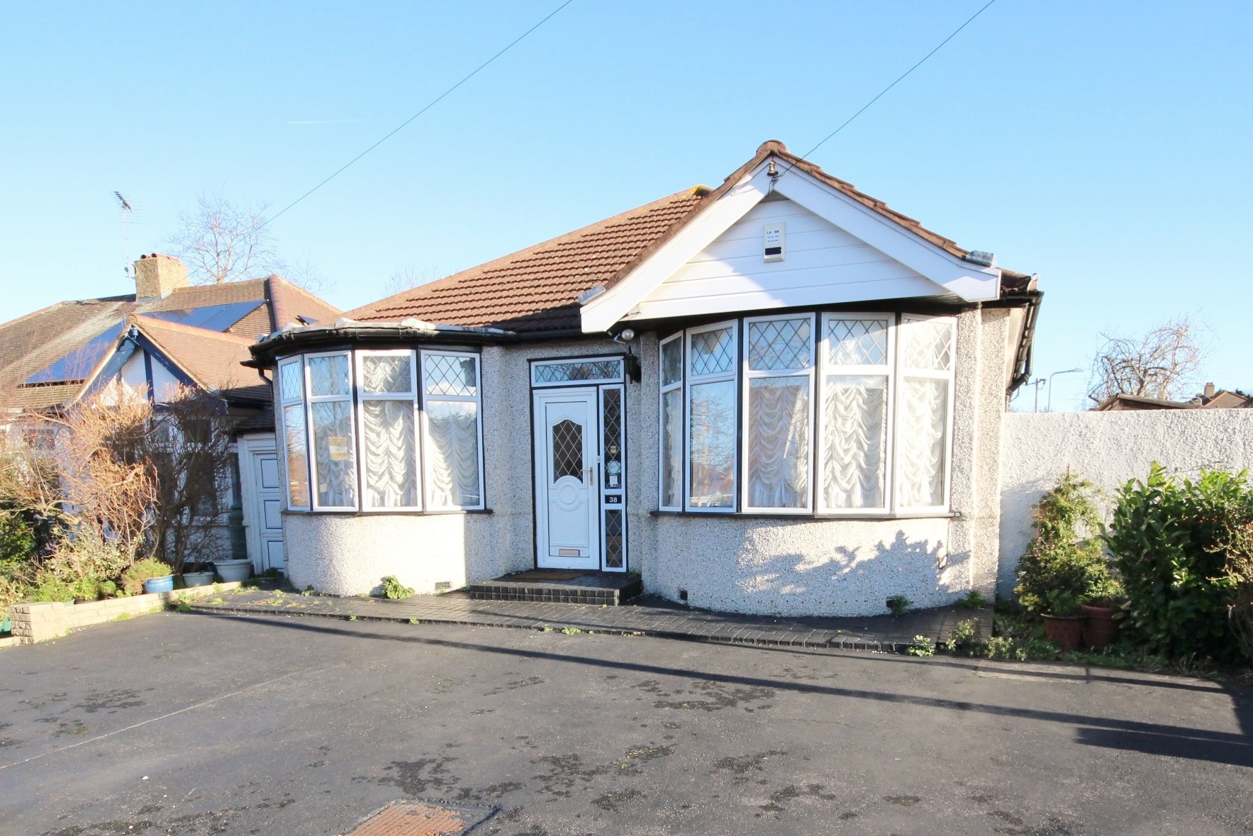 38 Peaketon Avenue, Ilford, IG4