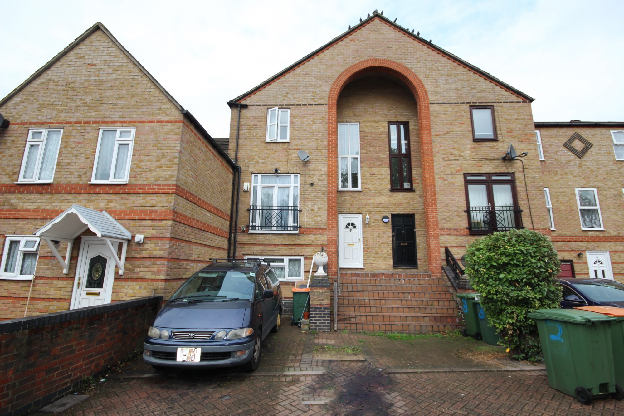 Garnet Walk, London, E6